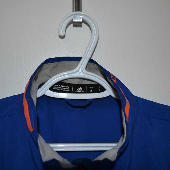 New York Islanders Team Issued Jacket - Picture 3 of 5